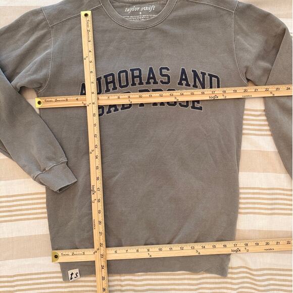 Taylor Swift | Gray "Auroras and Sad Prose" crew sweatshirt from folklore |small - Picture 5 of 6